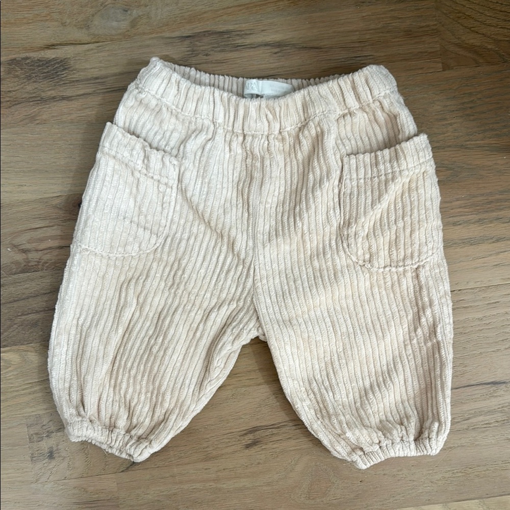 Zara Cream Ribbed Kids Bottoms 3-6 months